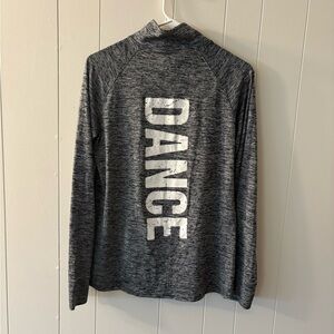 Under Armour Gray Long Sleeve Tee Womens Small
dance Shirt